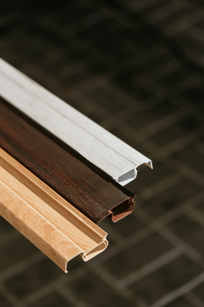 Plastové ukončovacie lišty